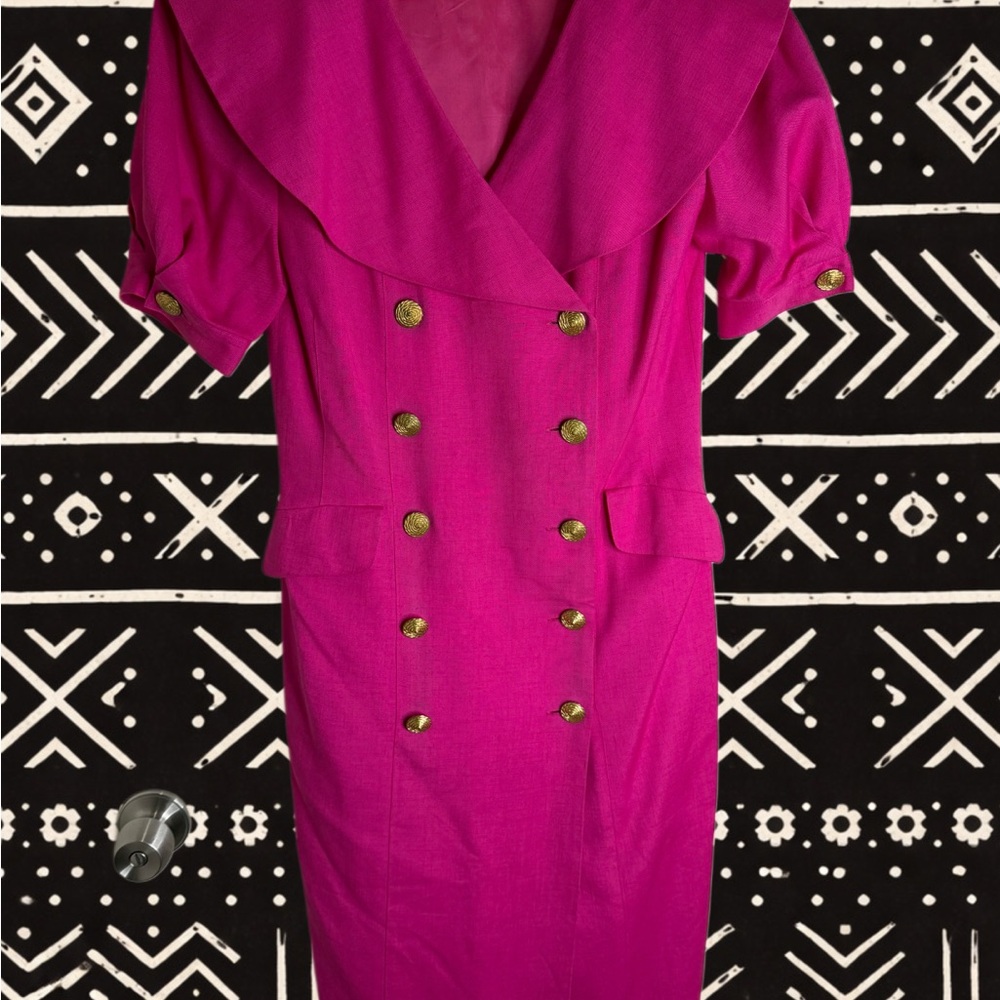 Elegant Pink Double-Breasted Dress